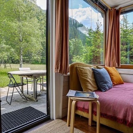 Chalet L'Ilet Ensoleille /Sunny Island Chalet Chamonix Exterior photo